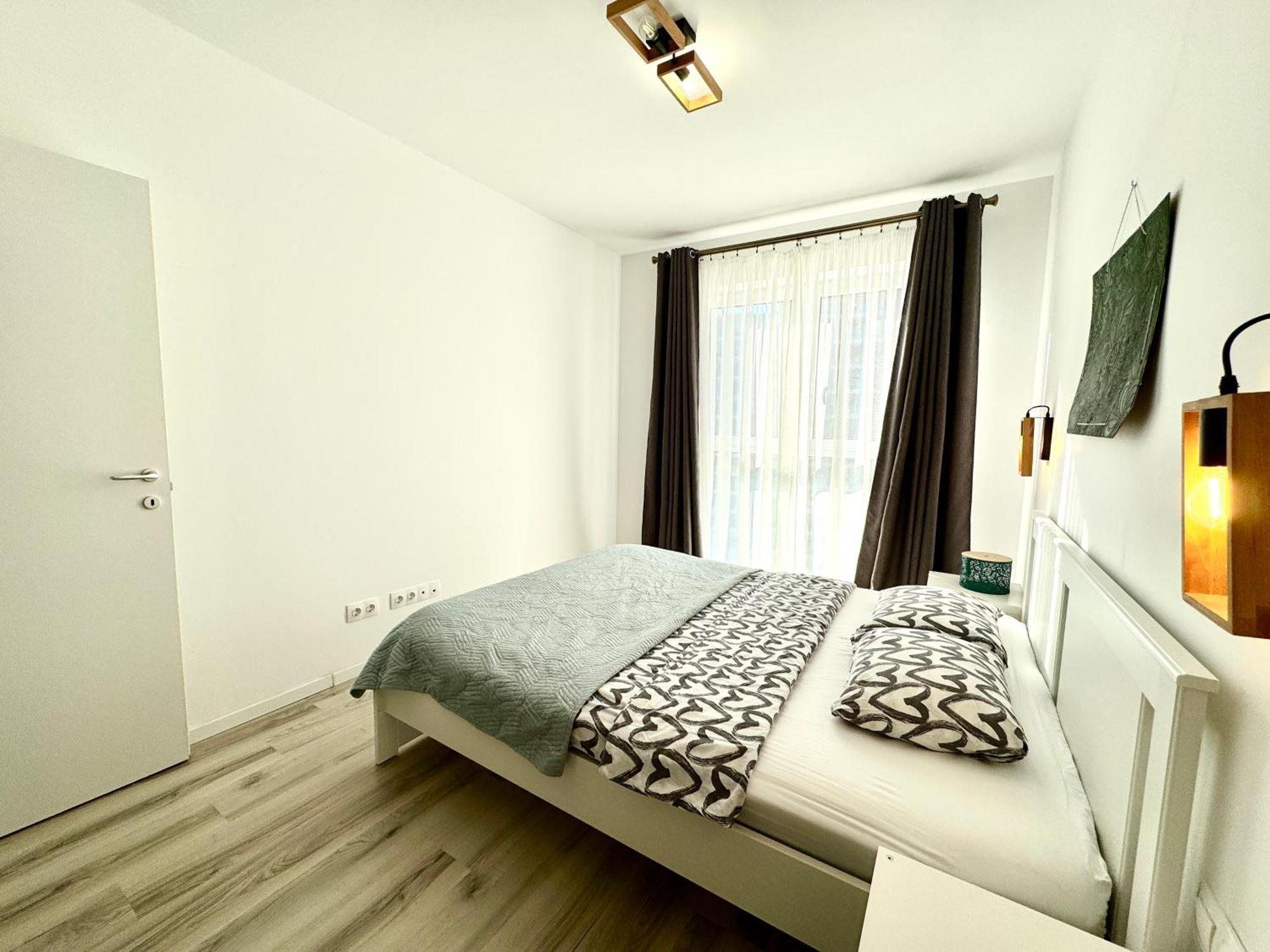 Luca'S Forest Apartment 티미쇼아라 외부 사진